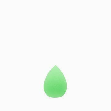 Nicka K Makeup tools NS102 - Teardrop Nicka K: Airbrush Blending Sponge (Non-Latex)