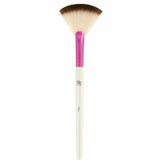 Ruby Kisses Cosmetics RUBY KISSES: Fan Brush